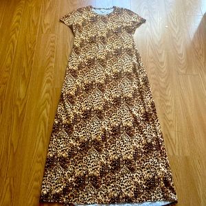 NWOT Leopard print maxi dress